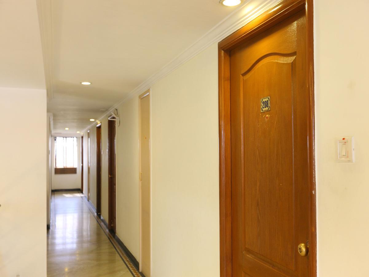 Oyo 1081 Hotel Sindhu International Tirupati Bagian luar foto