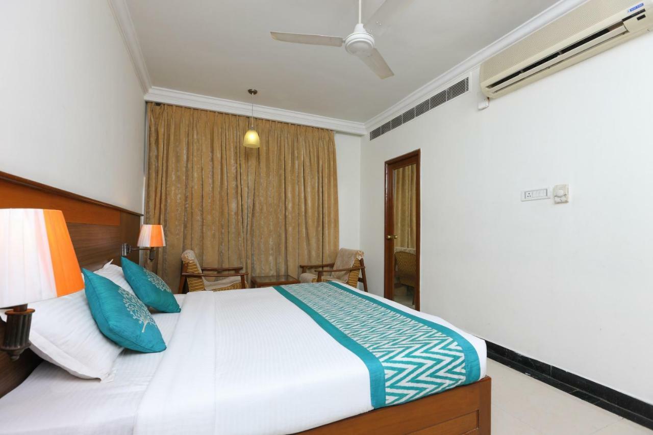 Oyo 1081 Hotel Sindhu International Tirupati Bagian luar foto